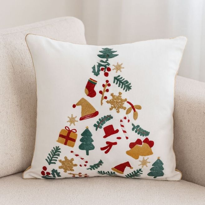 🧺 Něco málo z textilu, co jste třeba přehlédli – a přitom stojí za pozornost! ✨ Krásné povlaky, deky a povlečení, které...